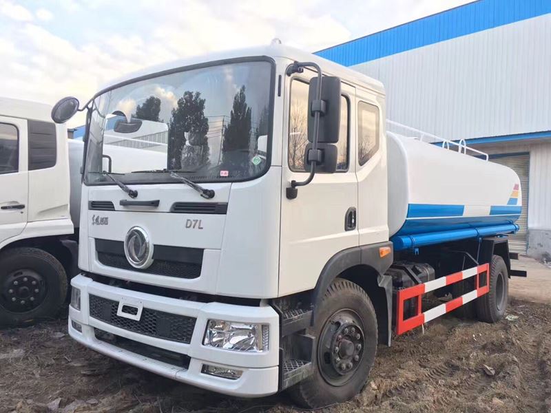 12噸(12方)東風(fēng)創(chuàng)普D7L綠化灑水車(chē)價(jià)格3
