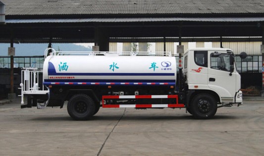 三環(huán)昊龍12噸綠化灑水車廠家價(jià)格3