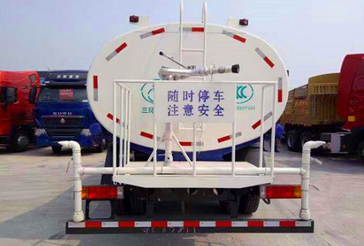 三環(huán)昊龍12噸綠化灑水車廠家價(jià)格4