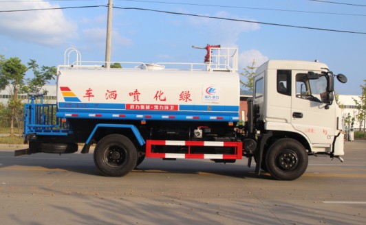 �|�L����������ˮ܇����DƬ