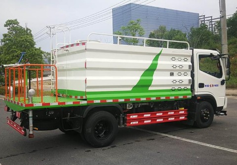 藍牌灑水車哪個牌子好_國六7方時風風馳藍牌綠化灑水車廠家價格4