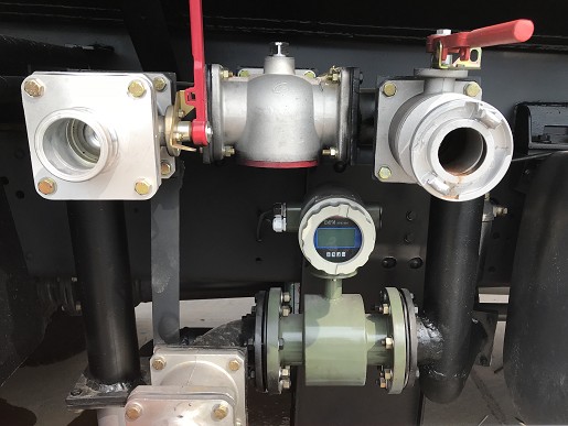 污水電磁流量計(jì)圖片 污水電磁流量計(jì)圖片