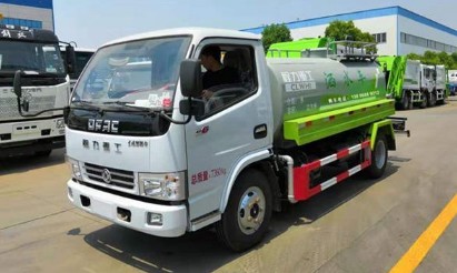 程力灑水車(chē)圖片 程力灑水車(chē)圖片