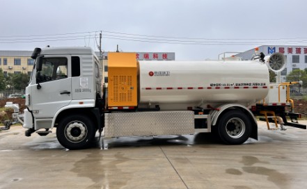 長征單橋純電動灑水車 長征單橋純電動灑水車