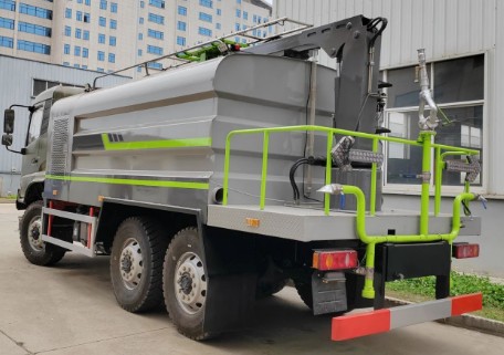 東風天錦六驅太陽能光伏板清洗車_光伏面板清洗車_沙漠光伏清洗作業車 東風天錦六驅太陽能光伏板清洗車_光伏面板清洗車_沙漠光伏清洗作業車